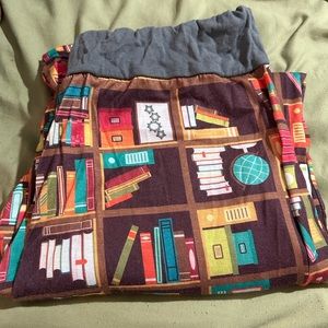 Women’s Librarian Pajama Lot Size XL